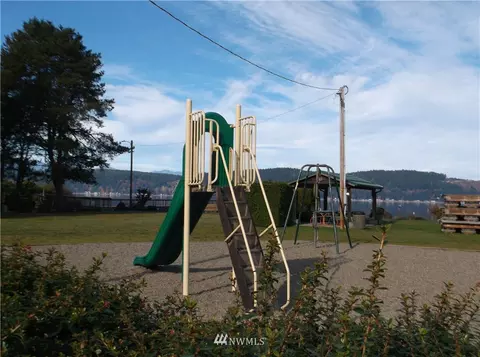 70 E Hillside Dr, Belfair, WA 98528 photo 18