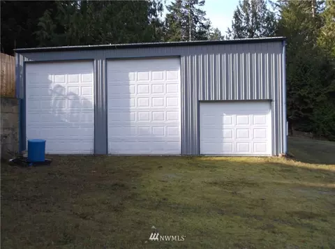 70 E Hillside Dr, Belfair, WA 98528 photo 1