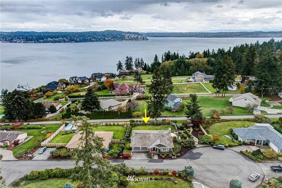  643 9th Ct, Fox Island, WA 98333 photo 13
