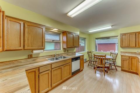 4928 Glacier Ln, Everett, WA 98203 photo 17