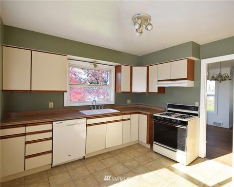 1202 E Main St, Everson, WA 98247 photo 12