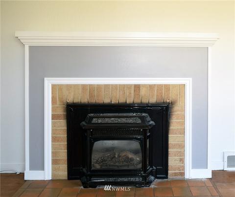 1202 E Main St, Everson, WA 98247 photo 9