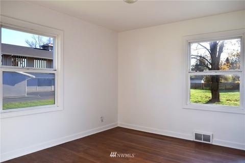 1202 E Main St, Everson, WA 98247 photo 15