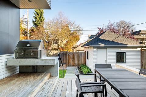 718 16th Ave E, Seattle, WA 98112 photo 9