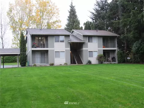 26211 SE 424th St, Enumclaw, WA 98022 photo 1