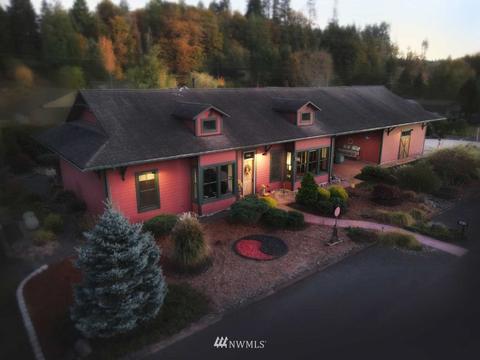 1012 SE Front St, Winlock, WA 98596 photo 1