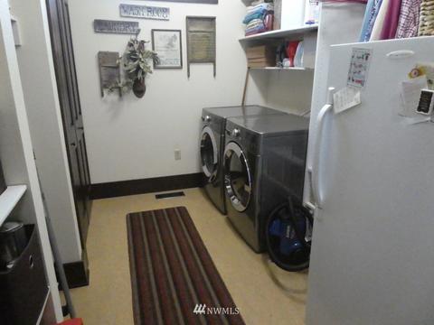1012 SE Front St, Winlock, WA 98596 photo 33