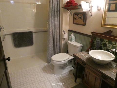 1012 SE Front St, Winlock, WA 98596 photo 24