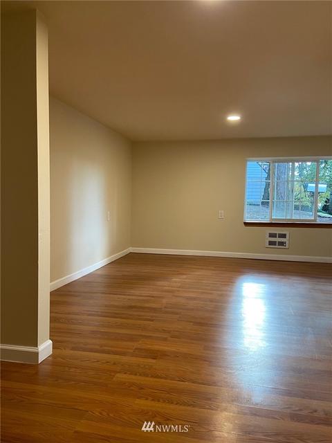 10331 NE 187th St, Bothell, WA 98011 photo 18