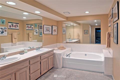 1918 Mill Point Dr SE, Mill Creek, WA 98012 photo 20