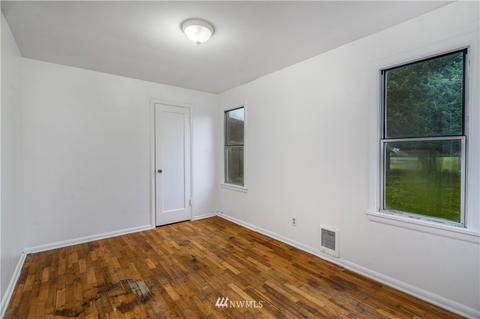 2325 Kibler Ave, Enumclaw, WA 98022 photo 8
