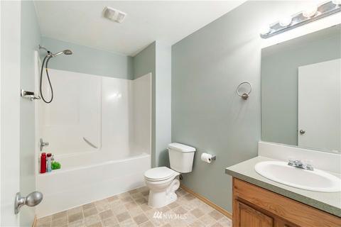 108 Voss St NE, Orting, WA 98360 photo 23