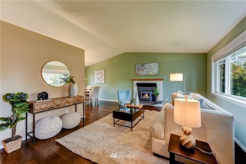 22027 5th Ave W, Bothell, WA 98021 photo 2
