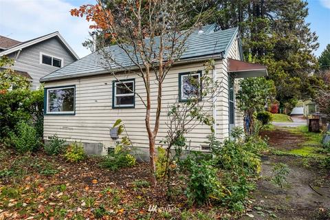 9233 Phinney Ave N, Seattle, WA 98103 photo 9