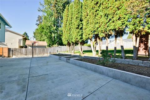 9808 NE 204th Pl, Bothell, WA 98011 photo 4