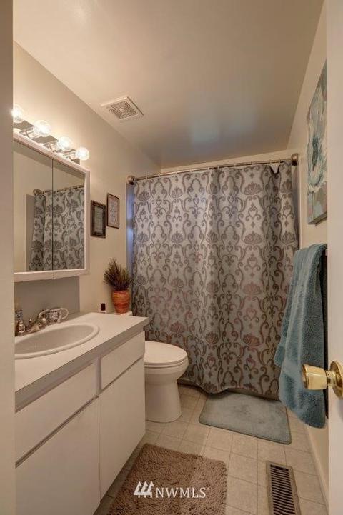 225 219th Pl SW, Bothell, WA 98021 photo 10