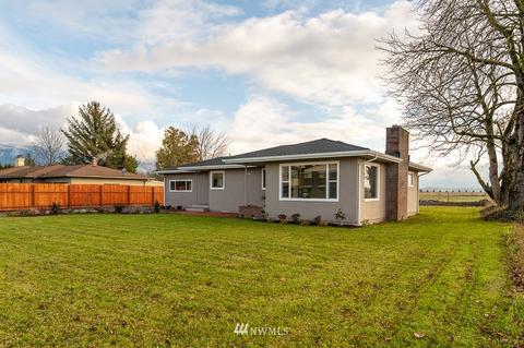 904 E Main St, Everson, WA 98247 photo 2
