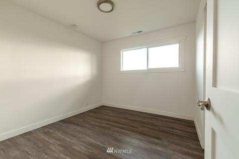904 E Main St, Everson, WA 98247 photo 14