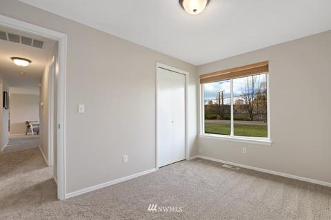 602 Calistoga St W, Orting, WA 98360 photo 29