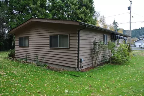 611 Harman Way S, Orting, WA 98360 photo 7