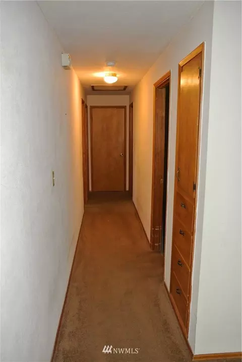 611 Harman Way S, Orting, WA 98360 photo 26