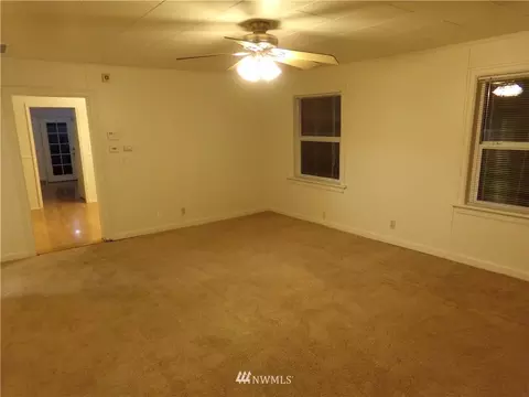 304 Bridge St SE, Orting, WA 98360 photo 3