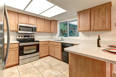 19708 32nd Ave SE, Bothell, WA 98012 photo 2