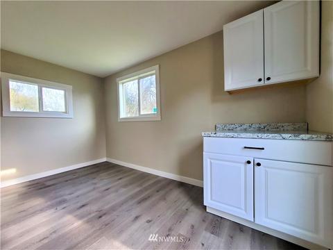 912 SE Front St, Winlock, WA 98596 photo 27