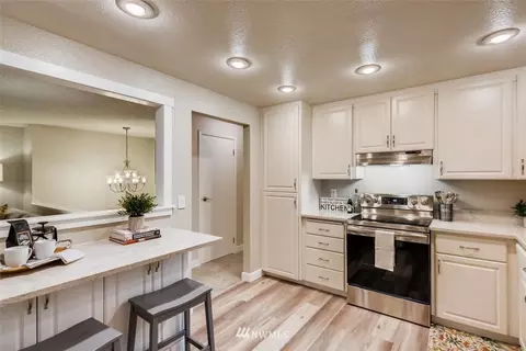 2612 165th Pl SE, Bothell, WA 98012 photo 3