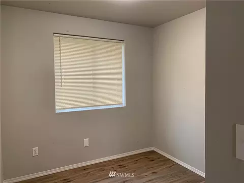301 19th, Longview, WA 98632 photo 9