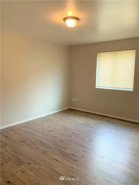301 19th, Longview, WA 98632 photo 11