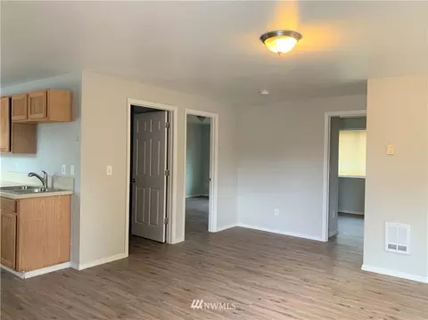 301 19th, Longview, WA 98632 photo 6
