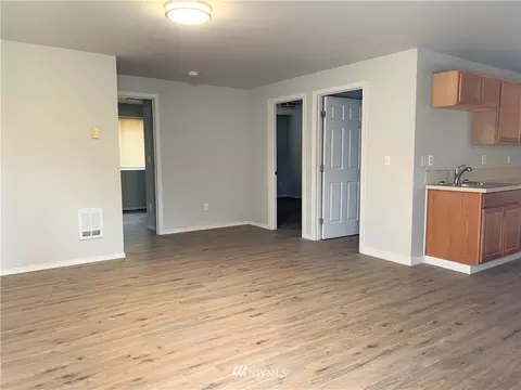 301 19th, Longview, WA 98632 photo 13