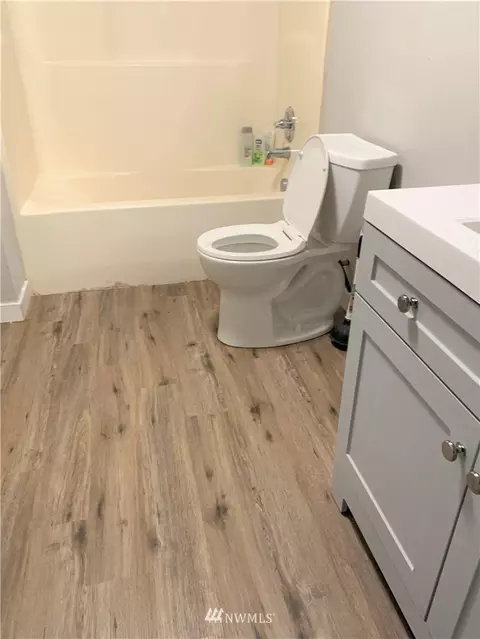 301 19th, Longview, WA 98632 photo 8