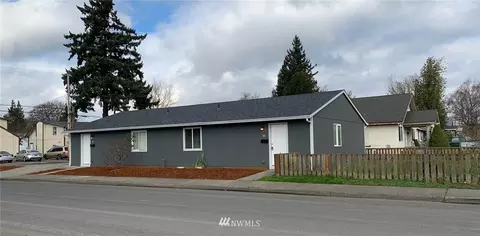 301 19th, Longview, WA 98632 photo 1