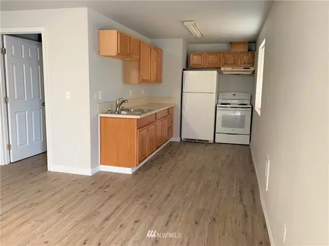 301 19th, Longview, WA 98632 photo 12