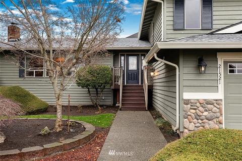 21521 41st Ave SE, Bothell, WA 98021 photo 2