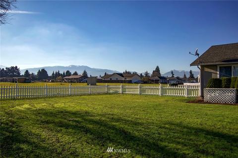 820 W Sylvester Ct, Sequim, WA 98382 photo 3