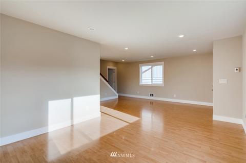 2509 Leonard Dr, Everett, WA 98201 photo 3
