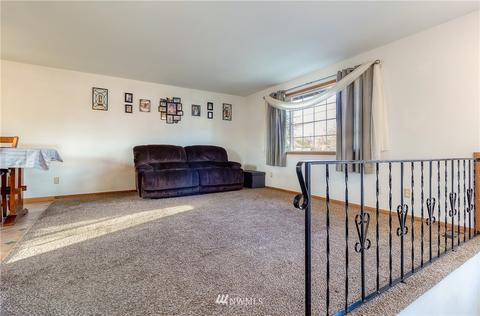 156 E Maple St, Walla Walla, WA 99362 photo 5