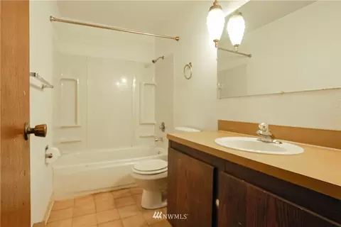 2503 Madison St, Everett, WA 98203 photo 7