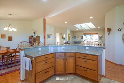 131 Mariners View Ct, Sequim, WA 98382 photo 8