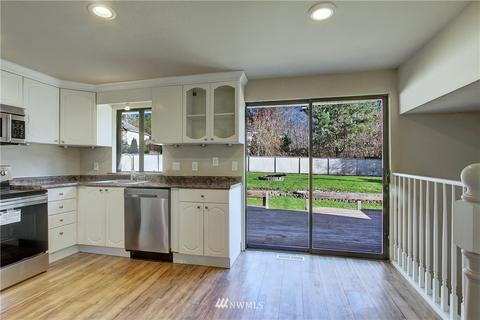 19109 27th Dr SE, Bothell, WA 98012 photo 8