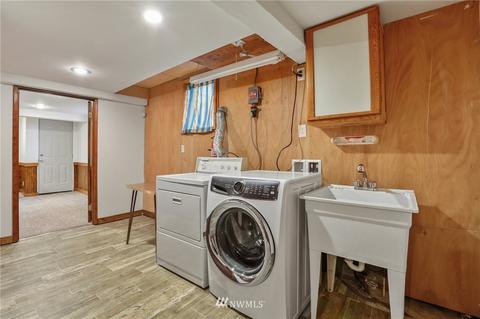 1326 E Marine View Dr, Everett, WA 98201 photo 24