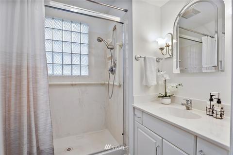 1326 E Marine View Dr, Everett, WA 98201 photo 19