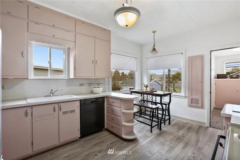 1326 E Marine View Dr, Everett, WA 98201 photo 17