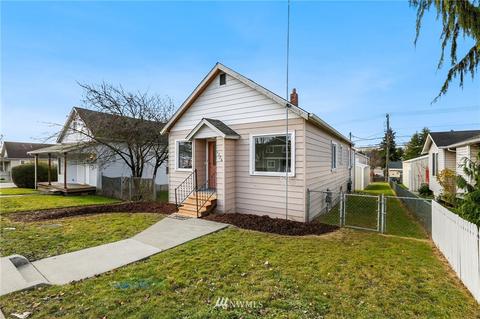 1326 E Marine View Dr, Everett, WA 98201 photo 3