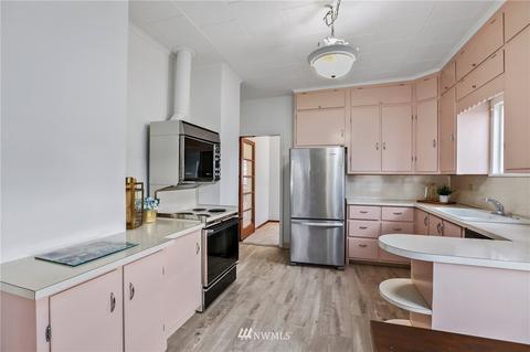 1326 E Marine View Dr, Everett, WA 98201 photo 15