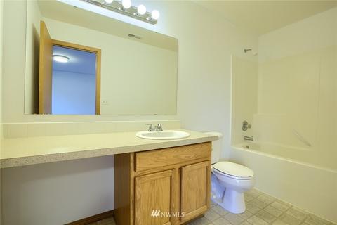 115 Silvernail St NE, Orting, WA 98360 photo 6