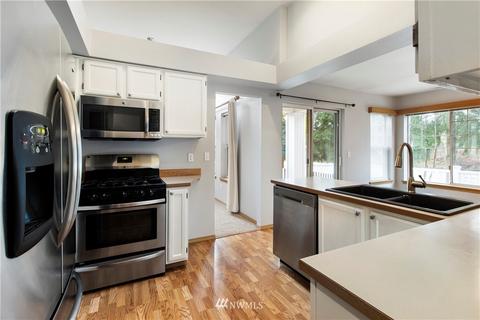 7616 145th Avenue Ct E, Sumner, WA 98390 photo 8